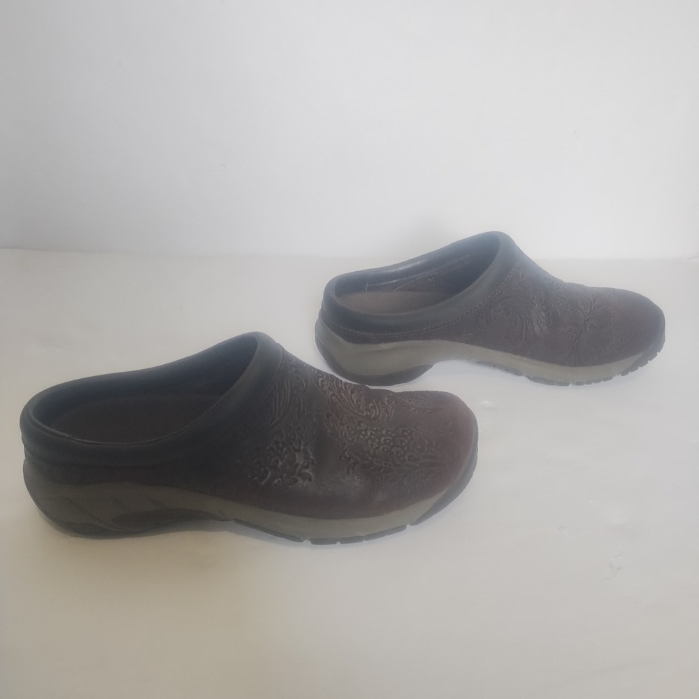 Merrell Encore Clogs Women's 7 Brown Leather Embossed Mules Comfort